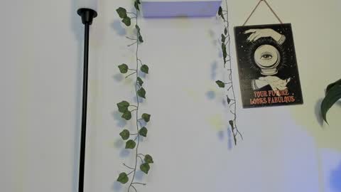 Snapshot of emperatriiiz chatting on January 6, 9:00 pm Emperatriz online show from January 6, 9:00 pm