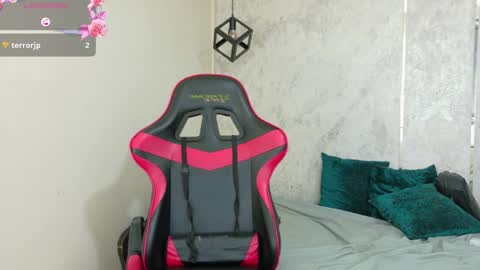 Emy online show from April 10, 6:56 pm