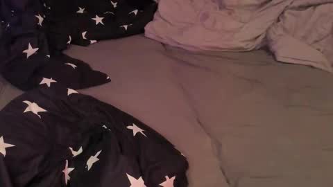 Snapshot of emy_kamy chatting on January 18, 2:21 pm Emy online show from January 18, 2:21 pm