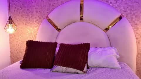 Emy  online show from April 7, 11:43 am