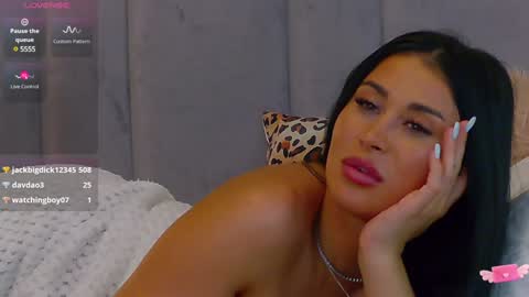  Emy  online show from January 16, 2:19 pm