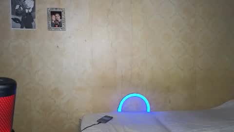 Snapshot of enegry_couple777 chatting on December 23, 10:57 am Missis And Mister Fox online show from December 23, 10:57 am