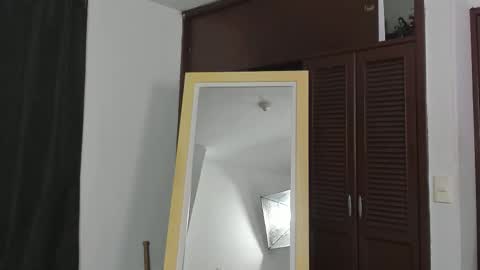 Gio online show from February 28, 1:39 am