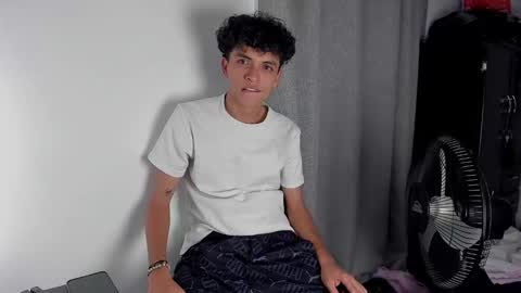 Salo online show from April 7, 7:03 pm