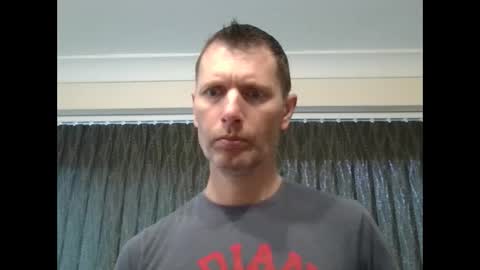 EnglishGuy183 online show from March 24, 9:14 am