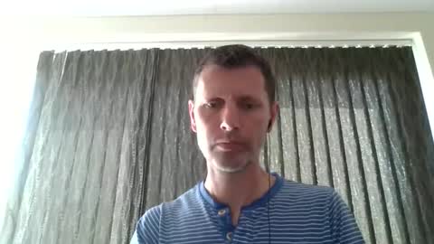 EnglishGuy183 online show from April 9, 11:15 am