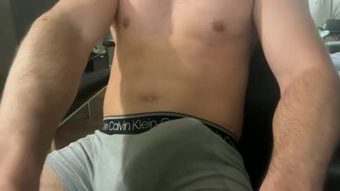 Snapshot of enigma_guy chatting on May 30, 1:14 am enigma_guy online show from May 30, 1:14 am