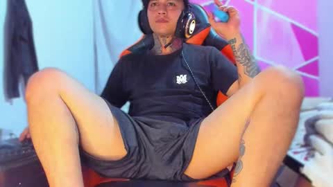 Snapshot of enjoymycock99 chatting on March 2, 7:15 am enjoymycock99 online show from March 2, 7:15 am