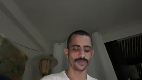 Snapshot of enjoythetrip chatting on October 8, 9:56 pm Luke online show from October 8, 9:56 pm