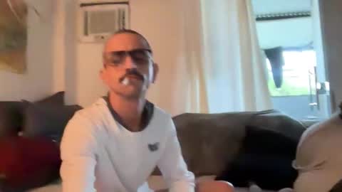 Luke online show from December 19, 9:05 am