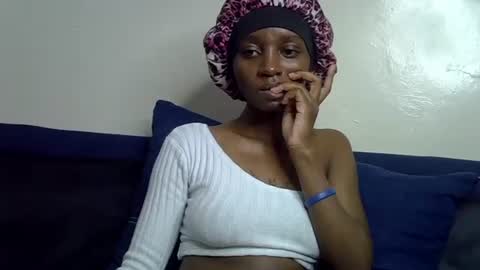 Snapshot of enkarxx chatting on March 22, 7:01 am enkarxx online show from March 22, 7:01 am