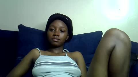 Snapshot of enkarxx chatting on April 24, 12:18 pm enkarxx online show from April 24, 12:18 pm