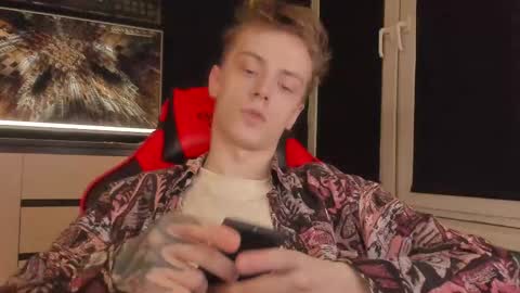 Enker online show from February 19, 6:15 pm