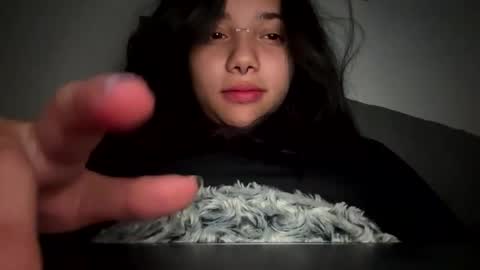 Snapshot of enmaverhoeven chatting on October 24, 6:48 pm EmmaVerhoeven online show from October 24, 6:48 pm