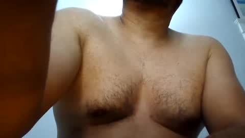 Snapshot of enri1212 chatting on August 3, 4:55 pm enri1212 online show from August 3, 4:55 pm