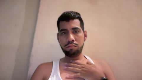 Snapshot of enriquegc197 chatting on January 29, 8:35 pm Enriquegc197 online show from January 29, 8:35 pm