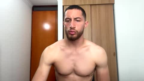 enzo_savage online show from May 14, 7:53 pm