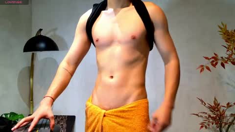 enzo_steel online show from February 28, 11:39 pm