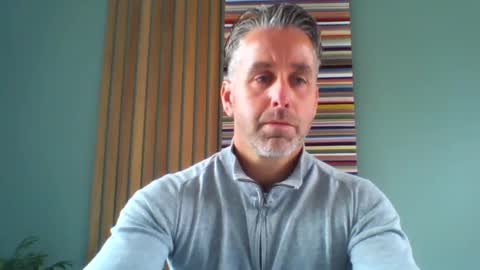 Snapshot of enzoenzo7 chatting on September 17, 8:05 am Enzos Massive Cock online show from September 17, 8:05 am