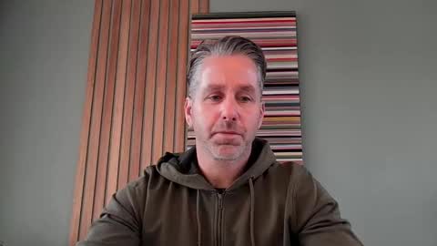 Snapshot of enzoenzo7 chatting on November 4, 8:46 am Enzos Massive Cock online show from November 4, 8:46 am