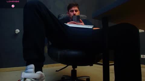 EnzoRace online show from November 7, 6:35 am