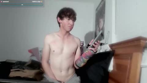 Snapshot of epicdstone chatting on February 7, 2:48 am EpicDStone online show from February 7, 2:48 am