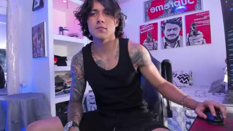 Tht BOSS Eren online show from October 21, 7:58 pm