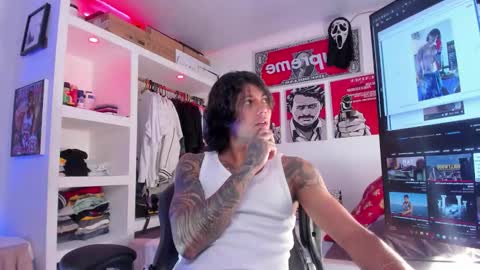 Tht BOSS Eren online show from October 29, 8:54 pm