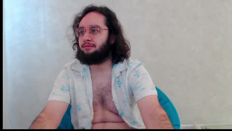 Snapshot of eren_jaeger2000 chatting on May 29, 2:31 am Eren online show from May 29, 2:31 am