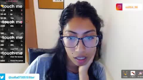 Snapshot of eren_mikasa chatting on July 2, 2:22 am sofia online show from July 2, 2:22 am