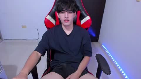 eren_tatakae online show from March 25, 2:28 am