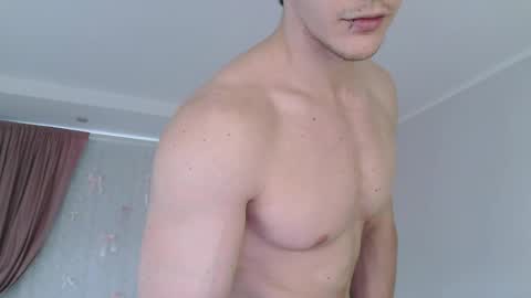 Eric Crush online show from May 19, 4:30 am