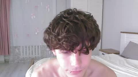 Eric Crush online show from May 26, 1:45 am