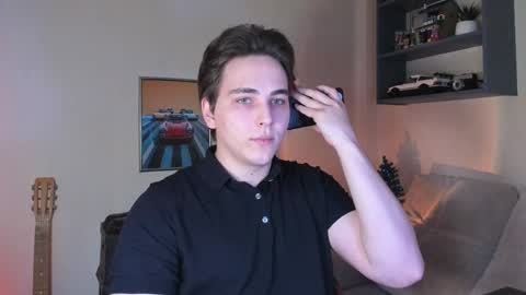 Eric online show from December 19, 6:37 pm