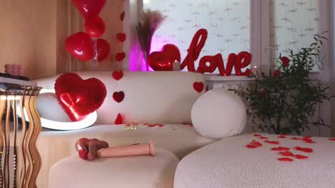 Call me Erica online show from February 14, 4:58 am