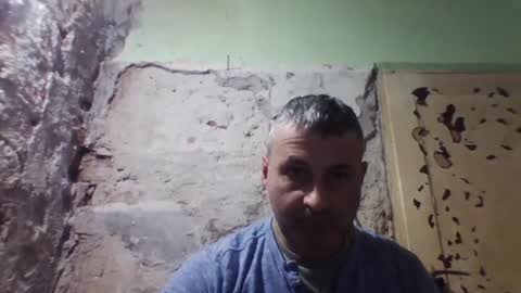 Snapshot of ericboy32 chatting on October 30, 7:58 pm eric online show from October 30, 7:58 pm