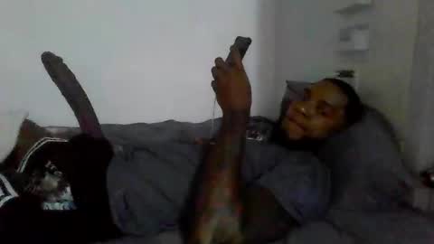 Snapshot of ericbuck chatting on December 23, 11:06 pm Eric Buck online show from December 23, 11:06 pm