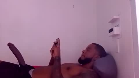 Snapshot of ericbuck chatting on January 31, 4:27 pm Eric Buck online show from January 31, 4:27 pm