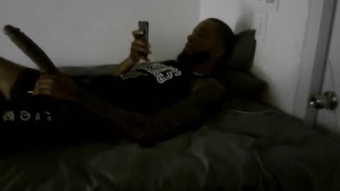 Snapshot of ericbuck chatting on March 6, 7:25 am Eric Buck online show from March 6, 7:25 am