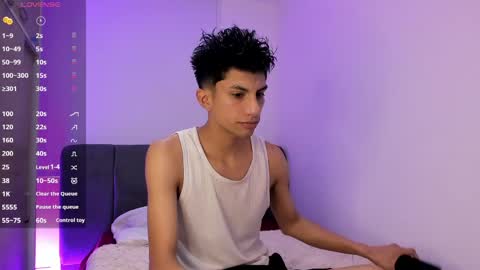 Snapshot of erick_velveth chatting on June 8, 7:20 am erick online show from June 8, 7:20 am