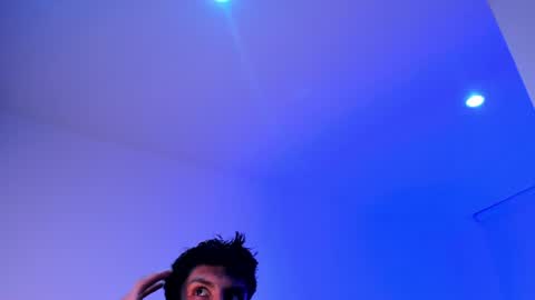 Snapshot of erick_velveth chatting on June 25, 4:12 am erick online show from June 25, 4:12 am