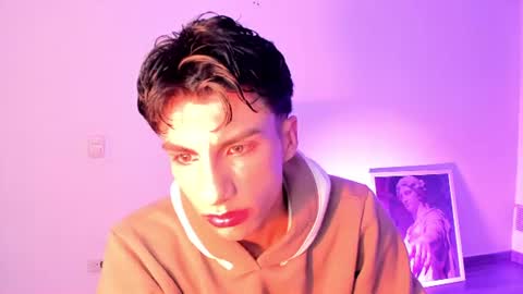 Snapshot of erick_velveth chatting on July 9, 8:40 am erick online show from July 9, 8:40 am