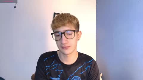 I am Erik online show from May 1, 8:02 pm