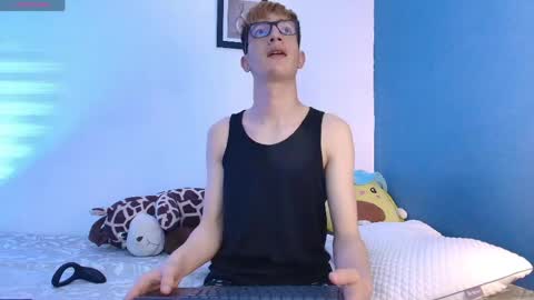 I am Erik online show from May 7, 8:47 pm
