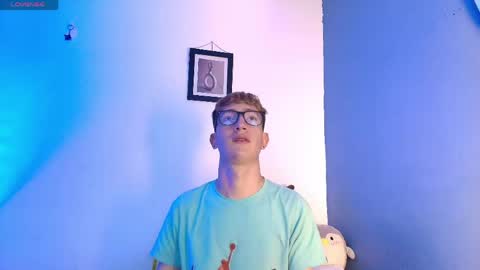 I am Erik online show from May 21, 9:44 pm