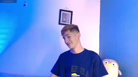 I am Erik online show from May 22, 8:47 pm