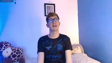 I am Erik online show from May 25, 9:21 pm
