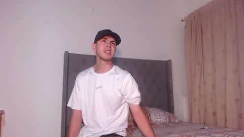 Erik rodriguez online show from May 30, 8:22 am