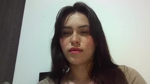 Snapshot of erika_depp chatting on July 12, 2:46 am Erika online show from July 12, 2:46 am