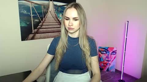 Erika online show from February 16, 1:18 pm